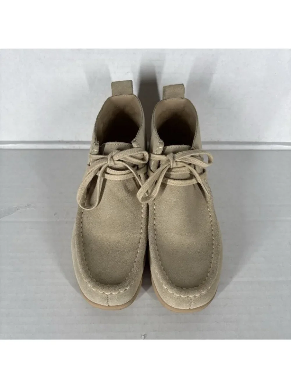 Everlane Women 6.5 Beige Tan Casual Lace Up Pebble Suede The Moc-Toe Chukka Boot